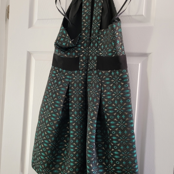 Midi black gold and green dress. Worn once. Halter neck. Size small - Picture 3 of 5